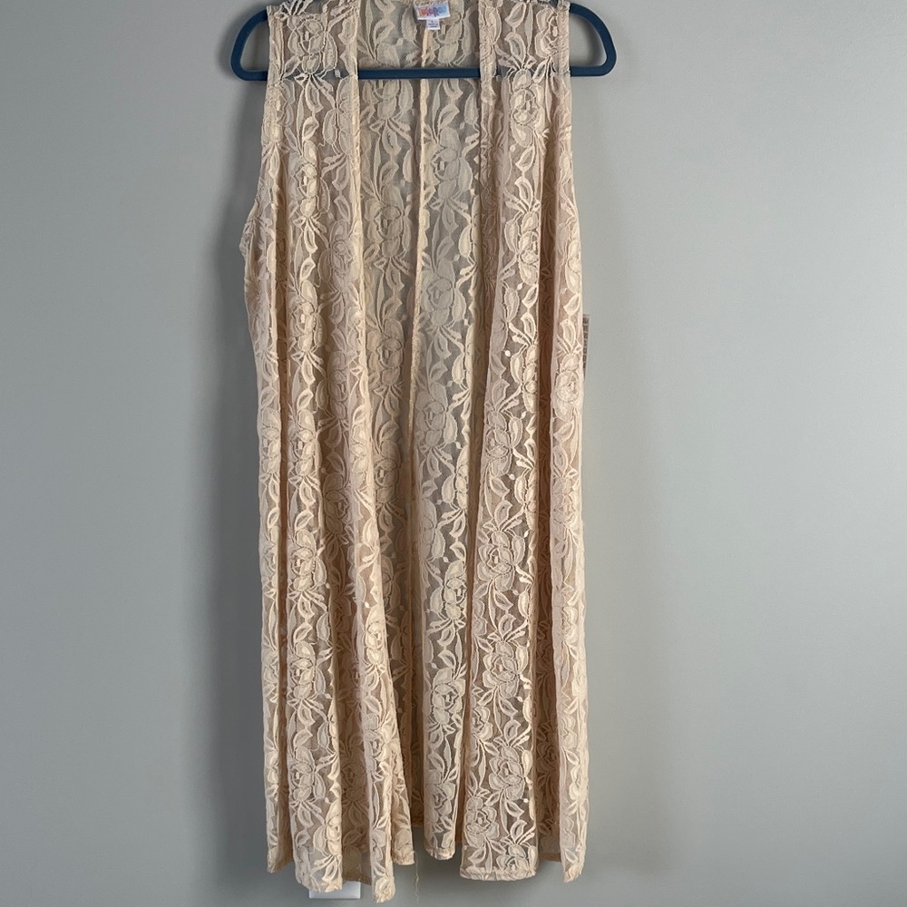 LuLaRoe Cream Lace Sleeveless Top
